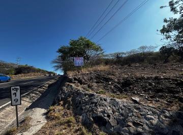 Terreno / Lote , Querétaro · Venta de Terreno Av Fray Junipero Serra, Enfrente de La Porche