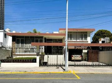 1 · Casa Venta Col. Leones, con Factibilidad Comercial