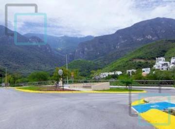 Terreno / Lote · 570m² · Terreno Residencial en Venta Sierra Alta Zona Carretera Nacional Monterrey
