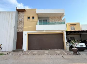 Casa · 3 Recámaras · 2 Estacionamientos · Casa en Renta en Brisas del Humaya