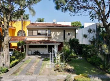 Casa · 306m² · 3 Recámaras · 4 Estacionamientos · Casa en Venta en Calle San Jorge en Valle Real