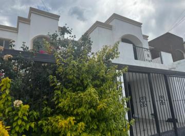 1 · Casa en Renta en Fracc. Al Norte de Saltillo