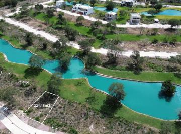 Terreno / Lote , Mérida · En Venta Terreno Frente Al Lago en Privada Altozano Mérida