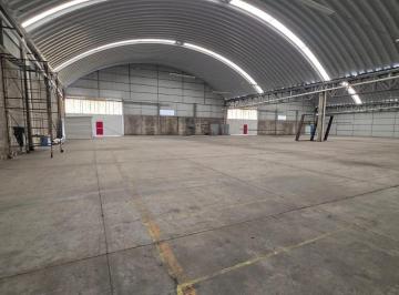 Nave industrial · 2000m² · 10 Estacionamientos · Nave Industrial - Industrial Resurrección