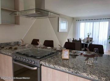 Casa de 3 habitaciones, Querétaro · San Isidro Juriquilla Residencias Modernas con Mármol, Granito y Vestidor Rah2908