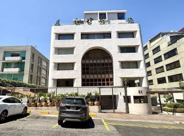 Departamento · 220m² · 3 Recámaras · 4 Estacionamientos · PH en Venta en Bosque de Las Lomas, con Amplia Terraza!