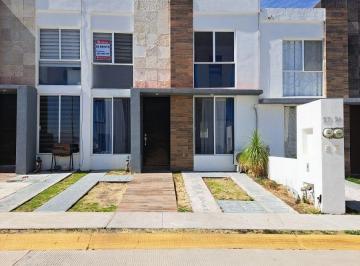 Casa de 3 habitaciones, Querétaro · Casa en Renta en San Isidro Jiriquilla