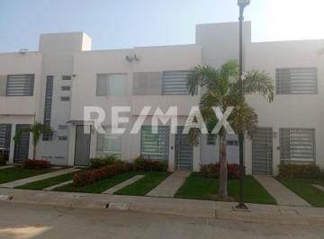 Casa en condominio · 69m² · 3 Recámaras · 1 Estacionamiento · Casa San Blas en Barra Vieja Acapulco - (4)