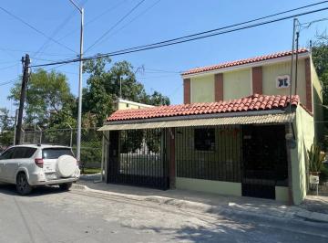1 · Casa en Renta en Valle del Canadá, Escobedo, 3 Recamaras, con Patio Grande, Terreno Excedente. 27 - Cr