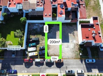 Terreno / Lote · 200m² · Terreno en Venta en Arboledas de Santa Elena Pachuca