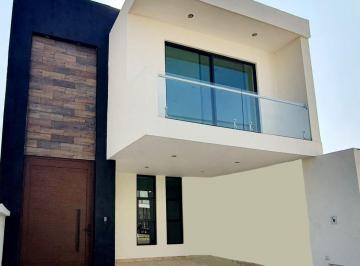 Casa de 3 habitaciones, León · Preventa Casa Nueva en Venta, 3 Recámaras con Baño. Mayorca Residencial León Sur.