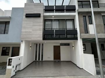 Casa de 3 habitaciones, Atizapán de Zaragoza · Espectacular Casa en Venta — Residencial Colina II Zona Esmeralda