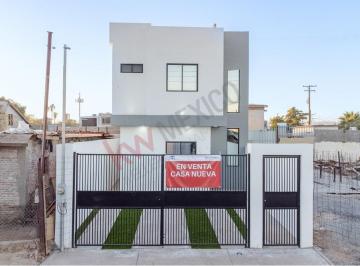 N/A · Casa Nueva en Venta en Colonia Independencia.