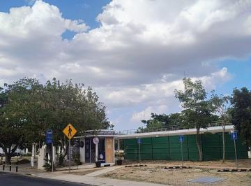 Terreno comercial , Mérida · Terreno en Renta/venta Frente Al Parque de La Plancha en Merida Yucatán