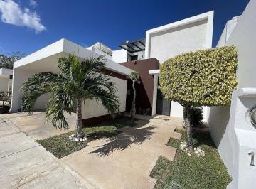 8cded40bd0b18ef5df656cd960e6b6ee22449d49ca5686badba29d60b0d04f33 · Se Vende Casa en Cloverleaf Cholul con Paneles Solares