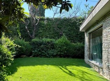 d77de4247badfcccb31375dd468802c65738880830f11e0821c5304353fa01c9 · Casa en Venta Lomas de Chapultepec