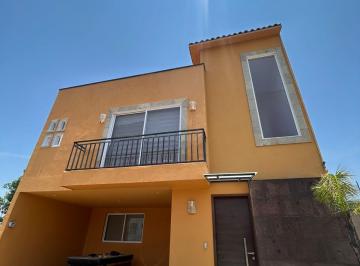 Casa en condominio de 3 habitaciones, Atlixco · Fraccionamiento Finca Las Memorias Casa en Renta Atlixco