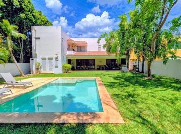 1737e3a43040f00915407b51b8e89bb897a68fe9512674035812d488c1a1fea4 · Venta de Casa en Club de Golf La Ceiba Frente Al Parque