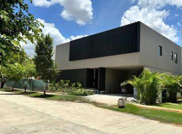 6e5a4171bffacbcf445512739370847b5e95343eeeb536d50a57ee18a34936e9 · Moderna Casa en Venta a Estrenar Privada Kutz Yucatán Country Club