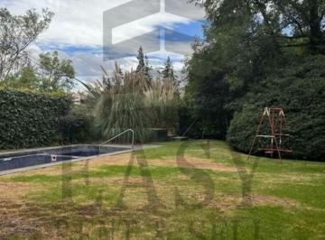 Casa de 5 habitaciones, Miguel Hidalgo · Casa Terreno en Venta en Gran Ubicación de Lomas de Chapultepec