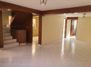 Casa · 3 Recámaras · 3 Estacionamientos · Casa en Renta, Toluca Zona Pri y Hospitales, 3 Recamaras