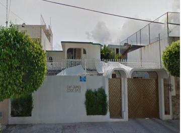 Casa de 4 habitaciones, Acapulco de Juárez · ¡Oferta! Costa Azul Acapulco: Ubicacion Estrategica, Alta Plusvalia y Ahorro Especial.!