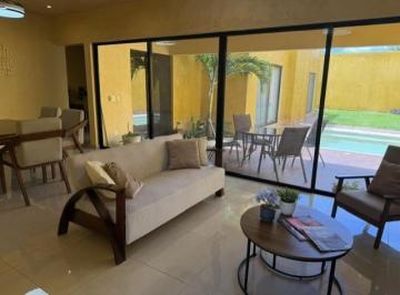 Casa · 170m² · 2 Recámaras · 2 Estacionamientos · Casa en Renta, Norte de Mérida, Yucatán. Casa Amueblada