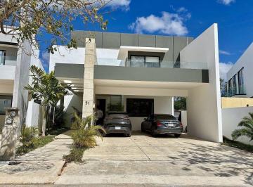 d08c445ee829d79a7ce2078c586bb989ad917ab9daddac8612963a047366cfac · Excelente Casa con Paneles en Venta Privada Unica Living