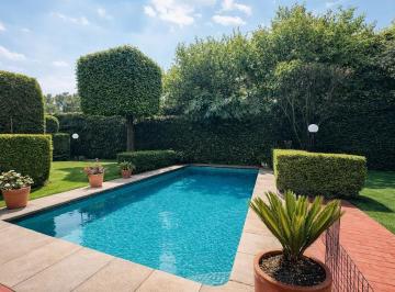 Casa de 3 habitaciones, Alvaro Obregón · Casa en Venta Jardines del Pedregal