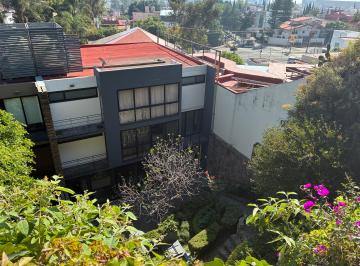 Casa de 5 habitaciones, Coyoacán · Casa con 800 m² de Construccion, 5 Recámaras en Renta en Jardines del Pedregal