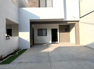 Casa de 3 habitaciones, Apodaca · Casa en Renta en Apodaca