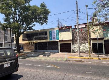 Casa · 450m² · Casas en Venta, Esquina Av La Paz y Escorza