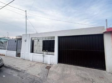 Casa de 3 habitaciones, Saltillo · Casa de 1 Planta en Renta en Col. Rio Bravo