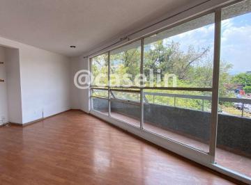 Departamento de 2 habitaciones, Cuauhtémoc · Departamento en Renta en La Condesa, con Balcón y Estacionamiento