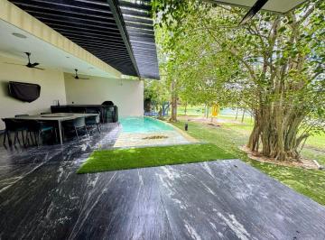 3d3a5c8bc3fe334a90404de28bfa45c8c8f27572d7de8e5768ab38b77e726907 · Se Vende Casa Premium en El Yucatán Country Club Frente Al Campo y Lago