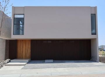 Casa de 3 habitaciones, Querétaro · Una Declaración de Éxito - Valles