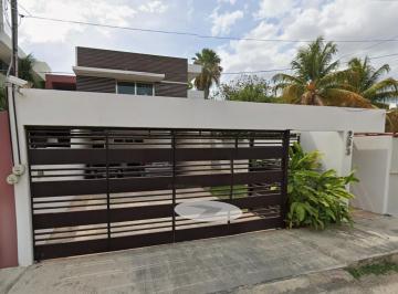 Casa de 5 habitaciones, Mérida · Venta de Casa en Colonia Montes de Ame, Merida, Yucatan.