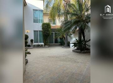 Casa de 5 habitaciones, San Andrés Cholula · Casa de Lujo en Venta en La Concepcion Buenavista