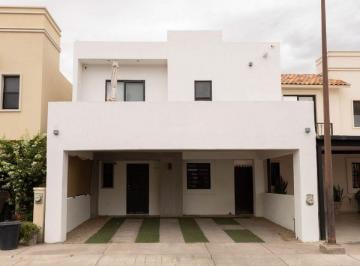 Casa de 3 habitaciones, Hermosillo · Casa en Venta Cerrada Emilia, Campo Grande Residencial, Hermosillo, Son.