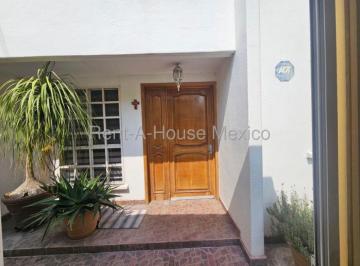 Casa en condominio de 3 habitaciones, Corregidora · Casa en Venta en Los Olvera Corregidora