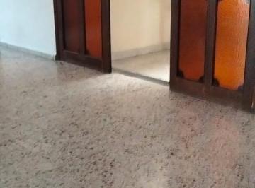 Casa · 2 Recámaras · 2 Estacionamientos · Casa en Renta en Col. del Valle