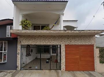 Casa de 3 habitaciones, Fortín · Excelente Casa en Venta en Cordoba, Veracruz
