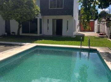 Casa · 716m² · 4 Recámaras · 3 Estacionamientos · Casa Venta Bacalar, Xulha 716 m² 3 Recamaras $6.2 Mdp