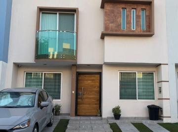 Casa de 3 habitaciones, Tlajomulco de Zúñiga · Casa con 3 Recámaras en Venta En, Nueva Galicia, Tlajomulco de Zúñiga