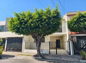 Casa en Renta de 4 habitaciones Fraccionamiento Residencial Poniente · Casa en Renta por La Zona de Valle Real y El Nuevo Hospital Real San Josè