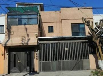 Casa de 3 habitaciones, Gustavo A. Madero · Flexibilidad de Pago Casa en Lindavista en Remate Bancario