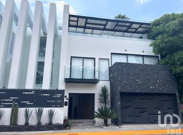 Casa · 662m² · 6 Recámaras · 4 Estacionamientos · Casa en Venta Arboledas Estado de Mexico