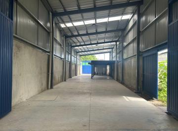 Nave industrial , Mérida · Nave Industrial Nueva/c 65, Centro - Ote. con Piso Reforzado de 15 Cm = Maquina Pesada, 7 m de Altura