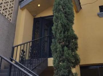 1 · Casa en Renta en Cumbres 4 To Sector