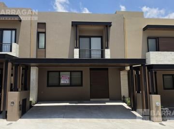 Casa · 177m² · 3 Recámaras · 2 Estacionamientos · Casa Nueva en Condominio en Zona de Campanario Norte